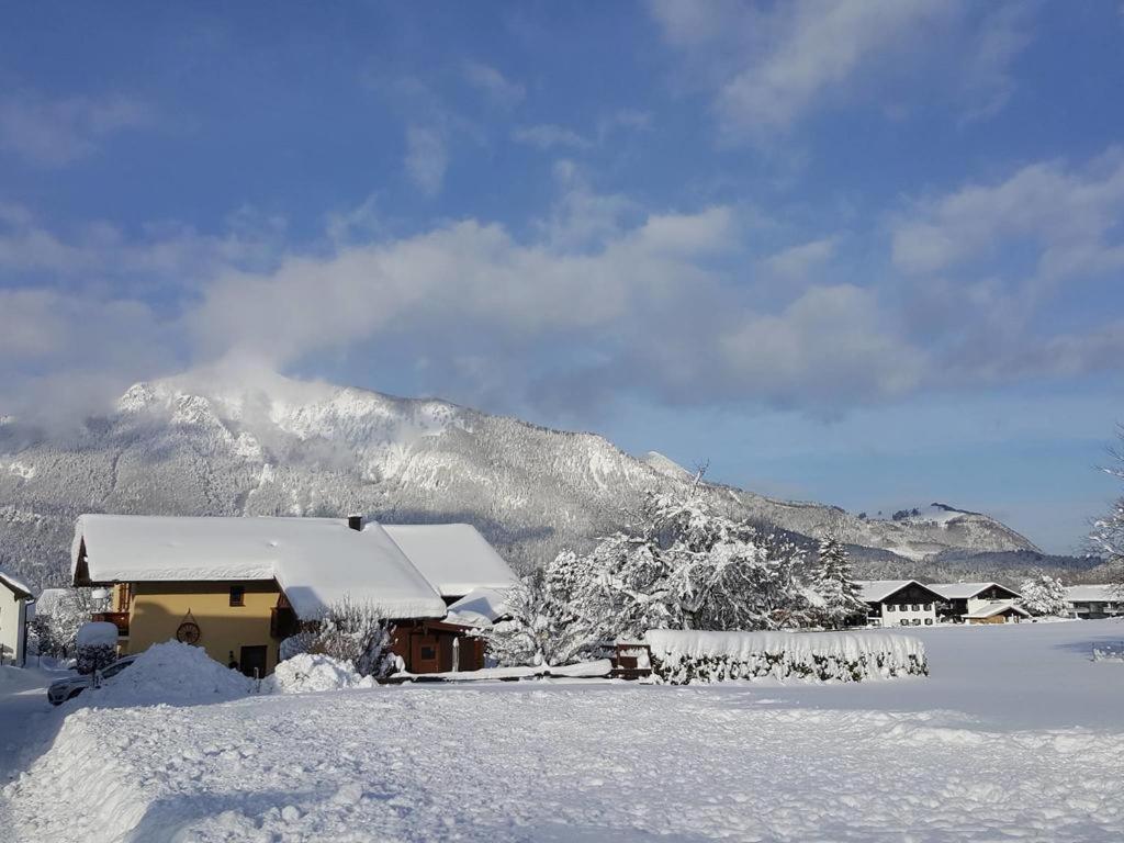 Chiemgauferienwohnungen - Wanderlust Und Alpenrose อุนเทอร์เวิสเซ็น ภายนอก รูปภาพ