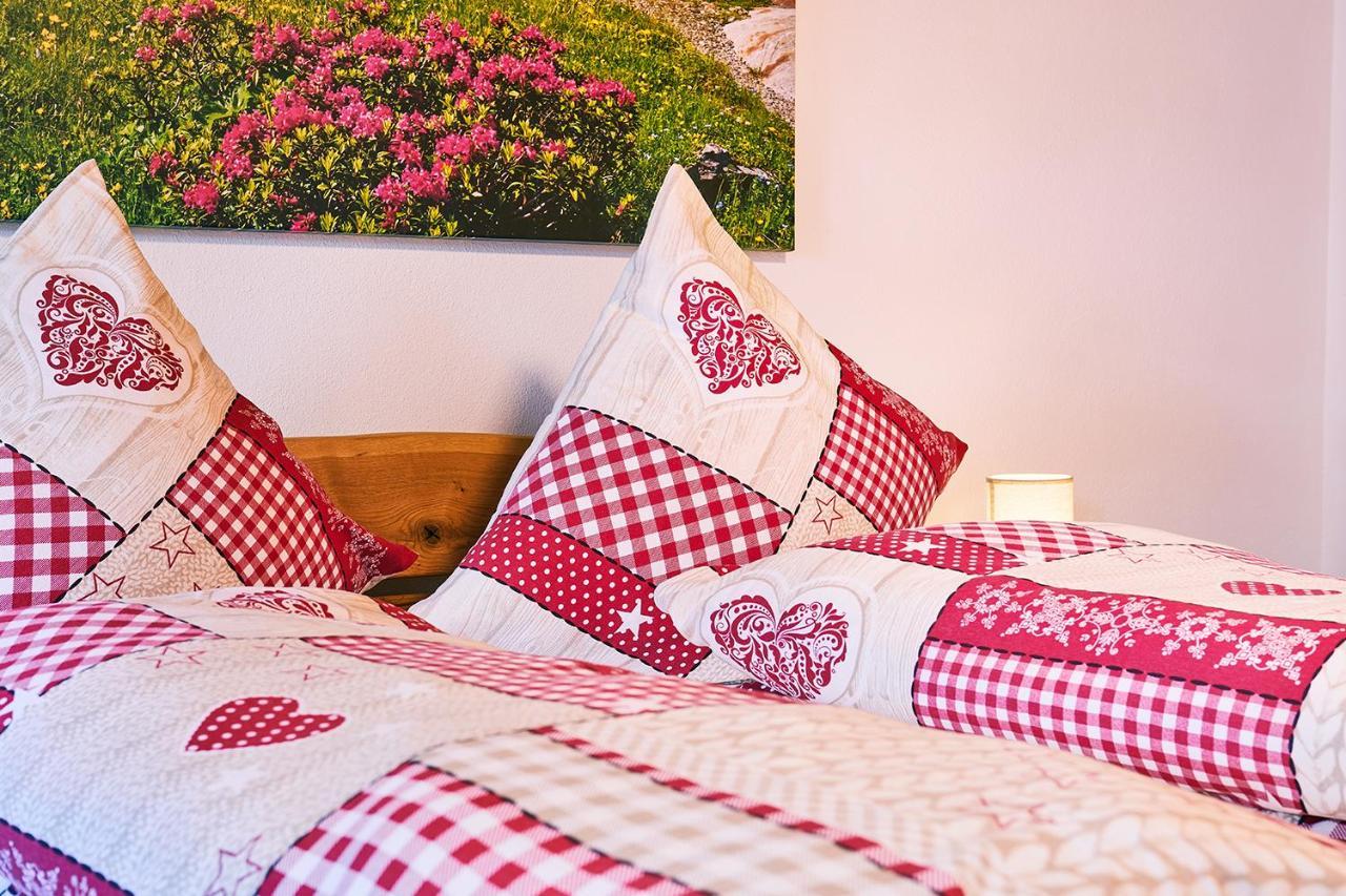 Chiemgauferienwohnungen - Wanderlust Und Alpenrose อุนเทอร์เวิสเซ็น ภายนอก รูปภาพ